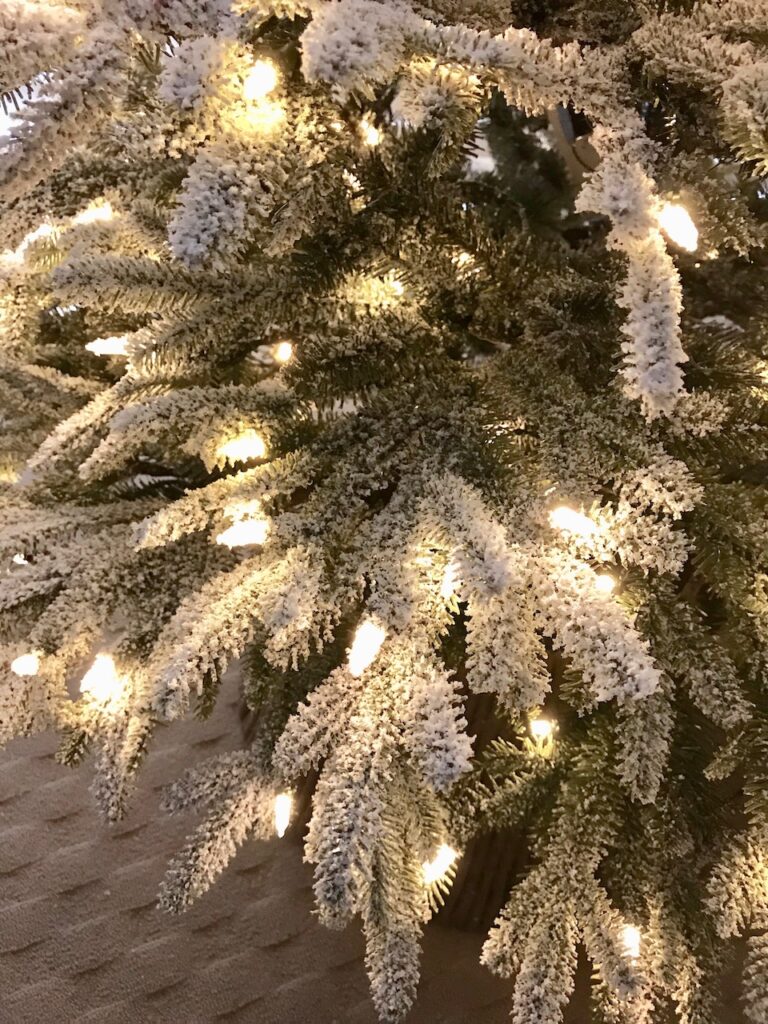 flocked-christmas-tree-interior-christmas-decorating-sydney