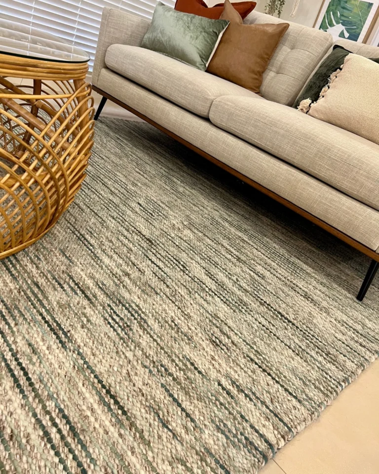 Instagram post from stylistic.designs. This post is in position 2.