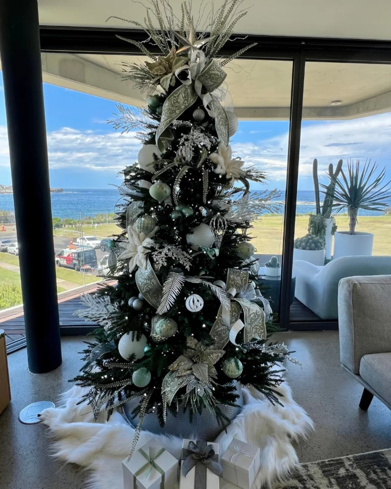 Instagram post from stylistic.the.festive.edit. This post is in position 2.